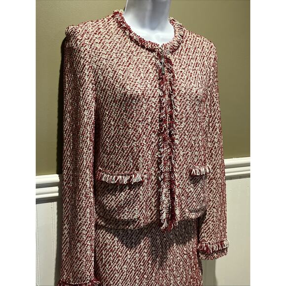 Vtg St John Knit Size 2 Skirt Suit Red & White Tweed Fringed Jacket Full Zip - Picture 2 of 16